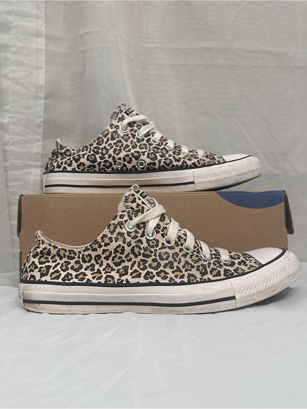 Converse All Stars | Leopard Print | Low-Top Canvas Sneakers | Women’s 9 Men’s 7